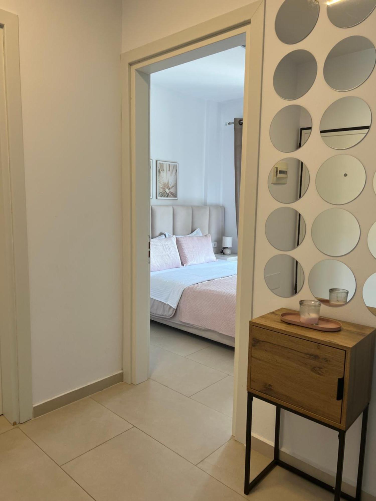 Apartment Artemis Himare Exterior photo